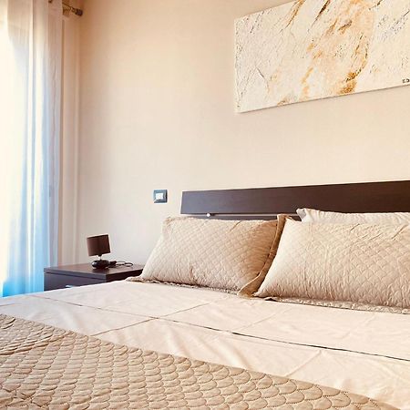 Nemis Apartments In The Centre Of Tirana Four Free Parking Extérieur photo
