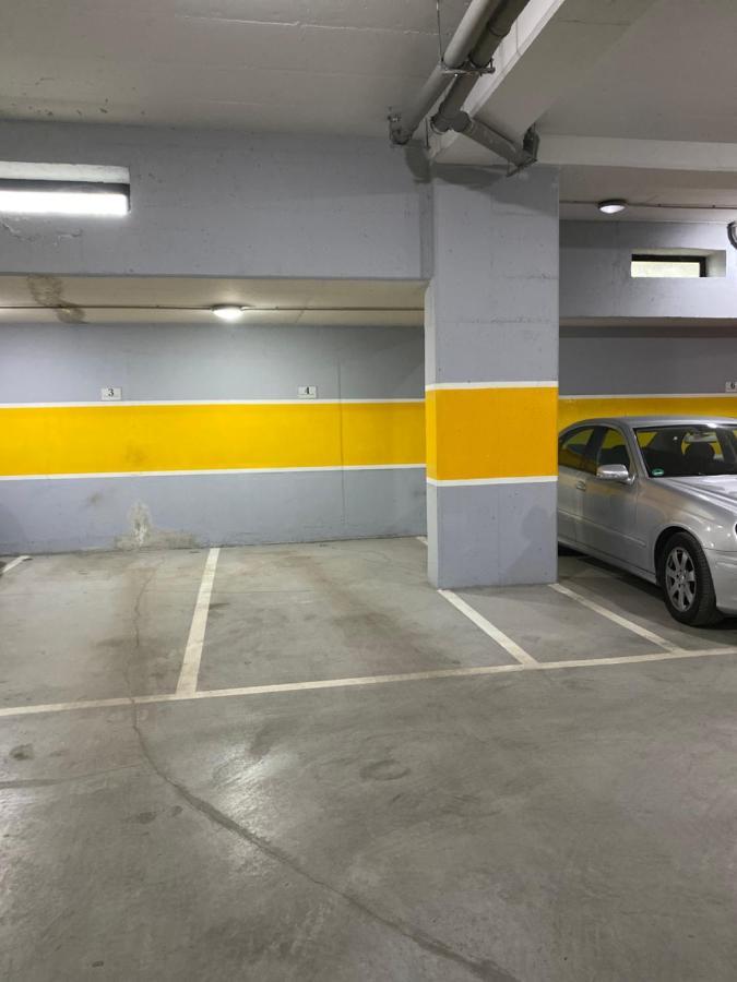 Nemis Apartments In The Centre Of Tirana Four Free Parking Extérieur photo