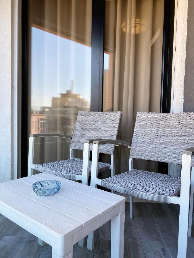 Nemis Apartments In The Centre Of Tirana Four Free Parking Extérieur photo