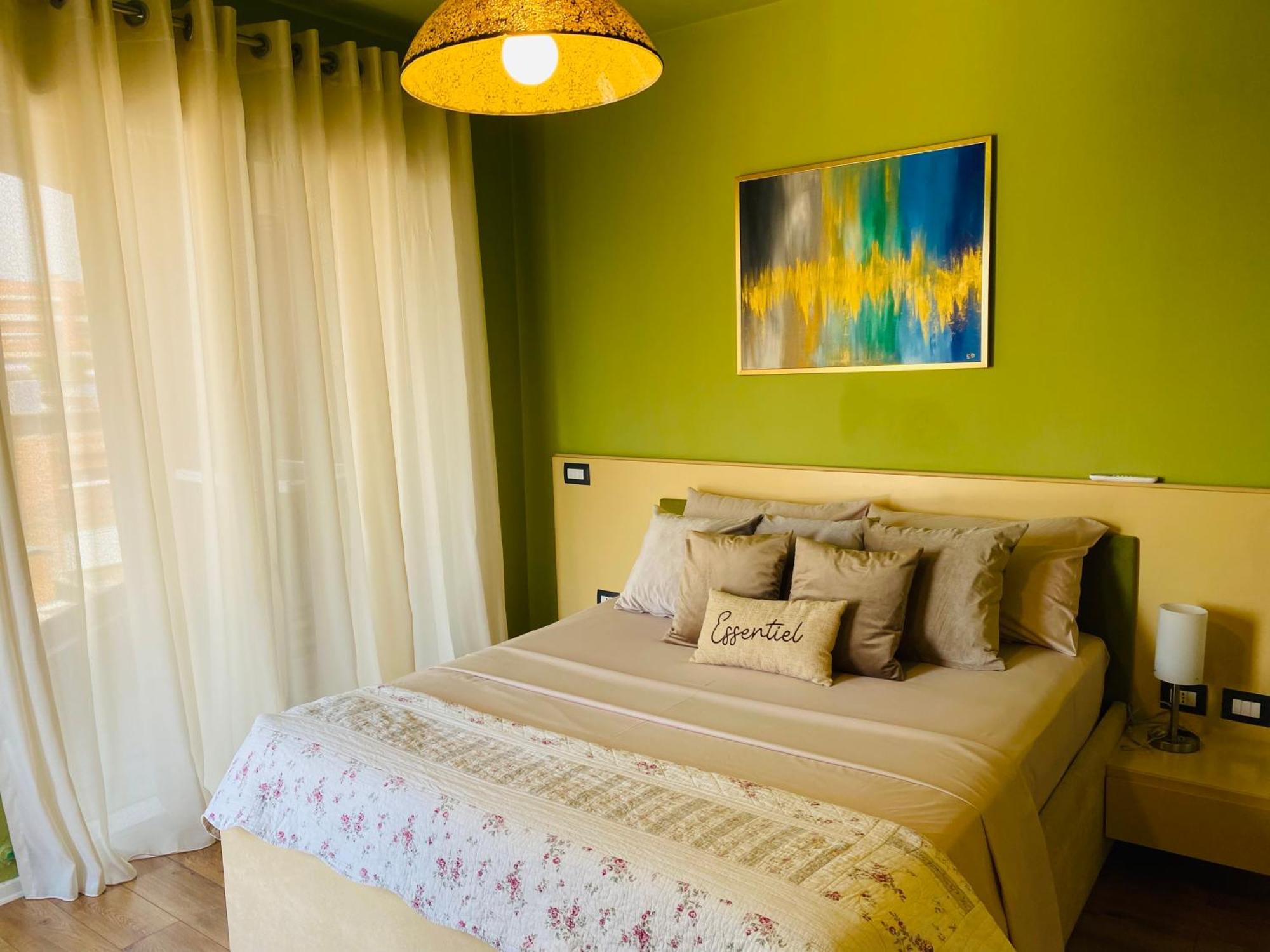 Nemis Apartments In The Centre Of Tirana Four Free Parking Extérieur photo